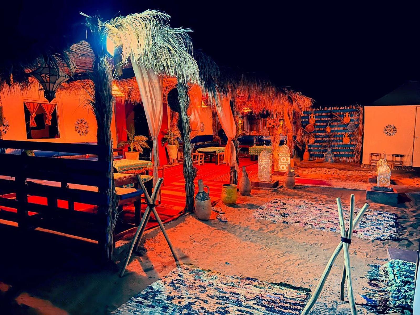 Desert Camp Camel & Sandboarding Merzouga Exterior foto