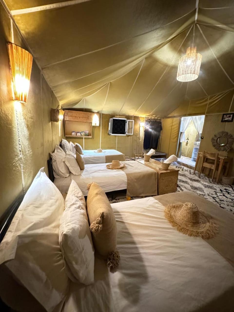 Desert Camp Camel & Sandboarding Merzouga Exterior foto