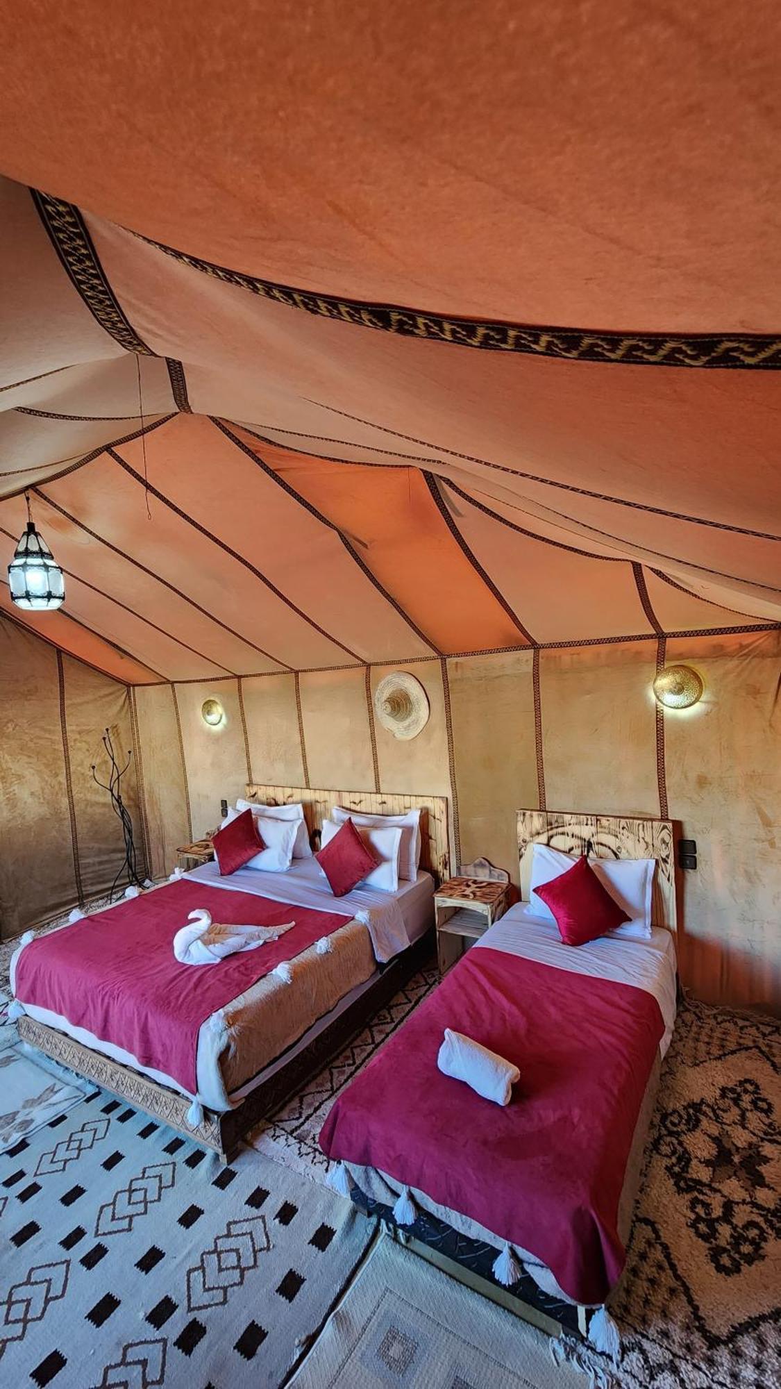 Desert Camp Camel & Sandboarding Merzouga Exterior foto