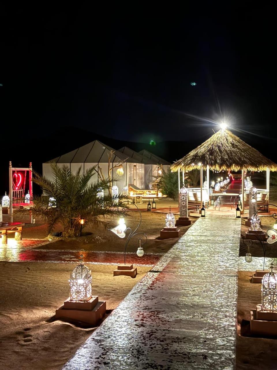 Desert Camp Camel & Sandboarding Merzouga Exterior foto