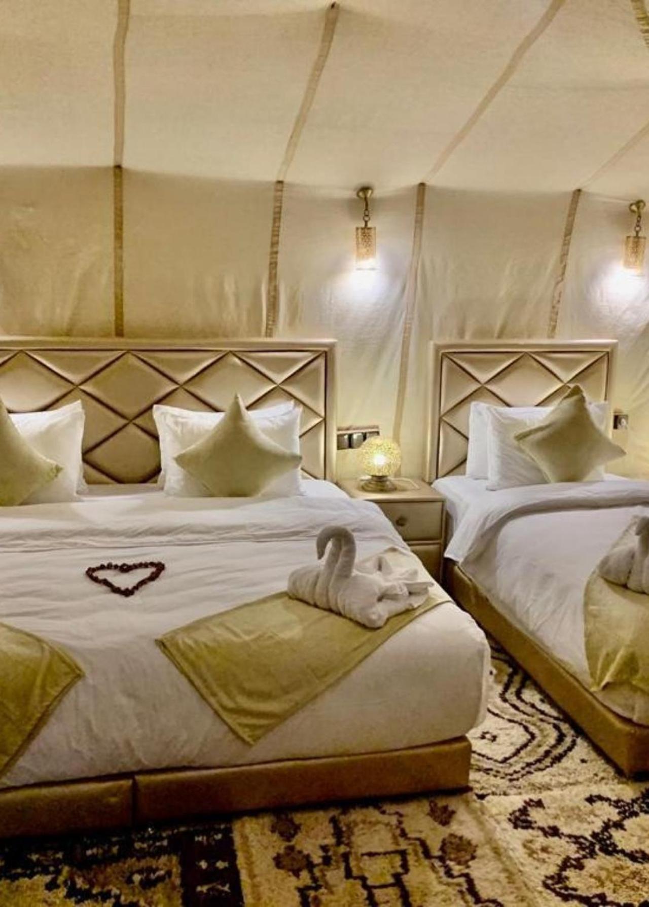 Desert Camp Camel & Sandboarding Merzouga Exterior foto